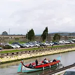 Emblematic View - Centre Apartment